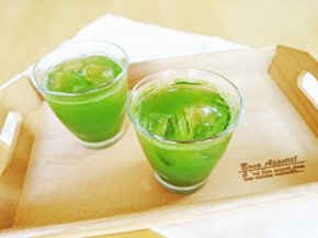 国内産の大麦若葉や桑の葉ブレンドだからとにかく飲みやすい!